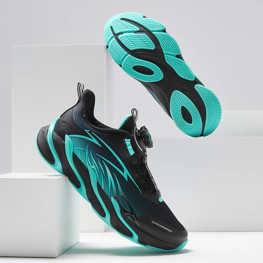 Anta Детские кроссовки Red Flame Fabric, удобные, универсальные, нескользящие, износостойкие, с низким верхом, детские кроссовки, цвет черный, зеленый A12435524-4