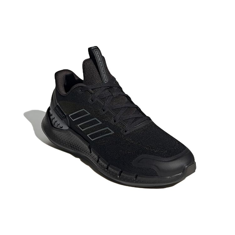 adidas Кроссовки унисекс Ventania Black Night Metallic Core-Black Carbon HP2626