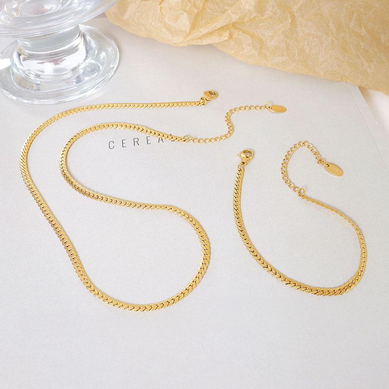 Design Sense, Personality, Great Temperament Style, Titanium Steel Plated 18 Real Gold Necklace, Bracelet, Jewelry Set.