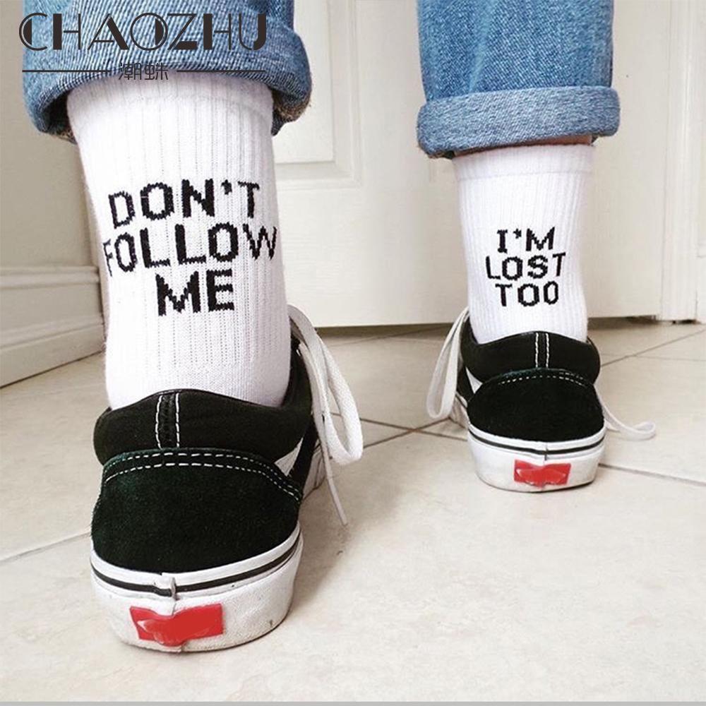 CHAOZHU Черно-белые хлопковые носки AB сторона Не следуй за мной, я тоже заблудился Креативные унисекс женские мужские повседневные носки Ежедневные забавные слова