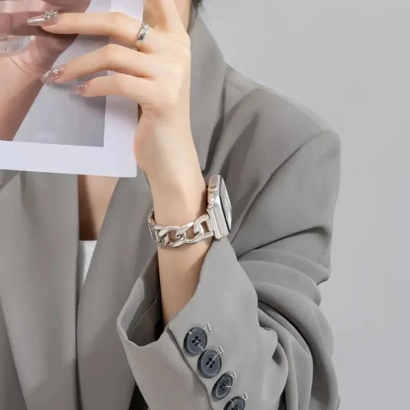 Metal Strap for Apple Watch Ultra 49mm 10 9 8 7 Band 42mm 45mm 46mm Women Belt Bracelet iWatch Series 6 SE 40/41/44mm Watchband