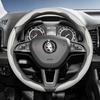 KTDJ9 Подходит для Skoda Рулевое колесо с текстурой под карбон, с сегментированным дизайном и быстрой фиксацией, долговечное, для Octavia