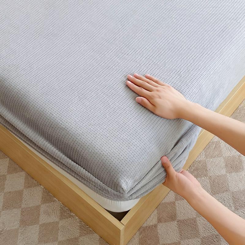 Однотонное покрывало на кровать бархатная простыня на резинке теплое простыня для кровати приятное к коже постельное белье зимние простыни простыня(Наволочка Нужен заказ)