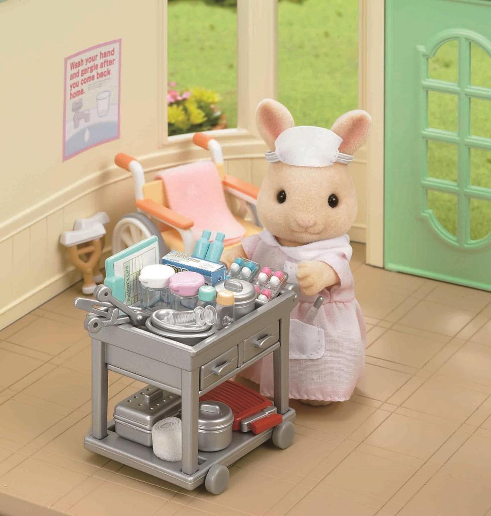 Магазин Sylvanian Families [Набор «Мечтательная медсестра»] H-13 ST Знак Возраст 3+ Игрушка Кукольный домик Sylvanian Families Epoch Co., Ltd.