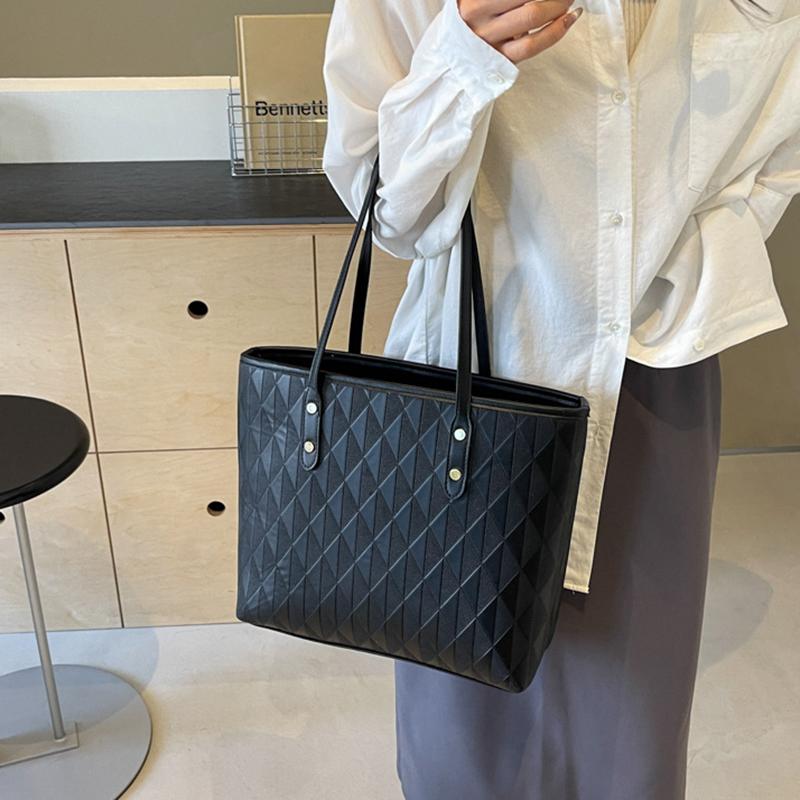 Fashion Women Handbags Classic Design Shoulder Bag Large Capacity Tote Bag Ladies Casual Commuting Underarm Bag MIT