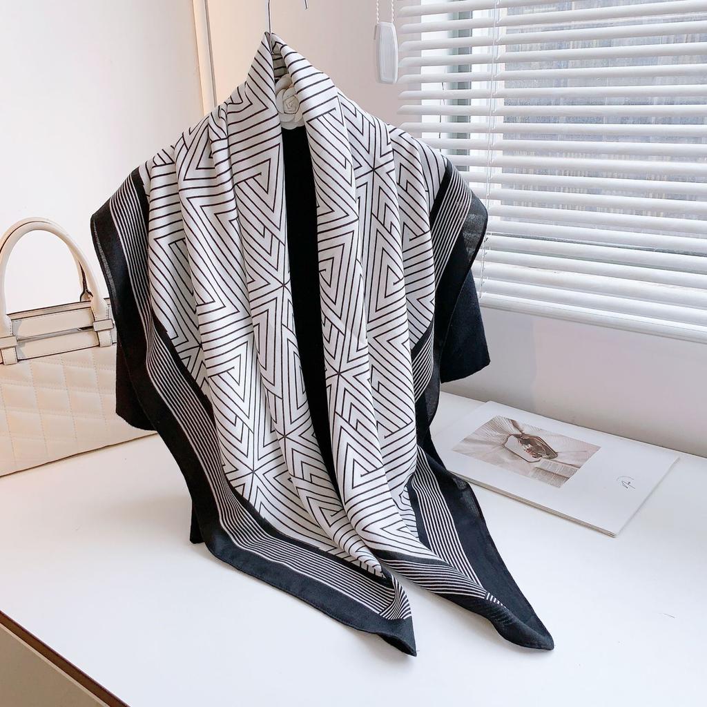 New Geometric Line Scarf Women's 110 Square Scarf Simple and Versatile Warm Decorative Shawl