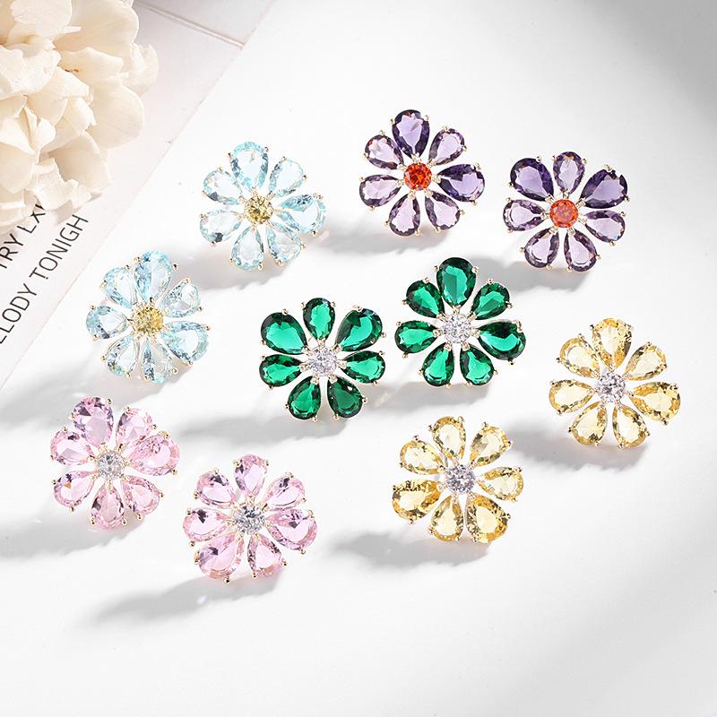 Новые серебряные серьги-гвоздики с микроинкрустацией из фиолетового циркония в форме цветка, свежие темпераментные серьги-гвоздики в стиле Мори.