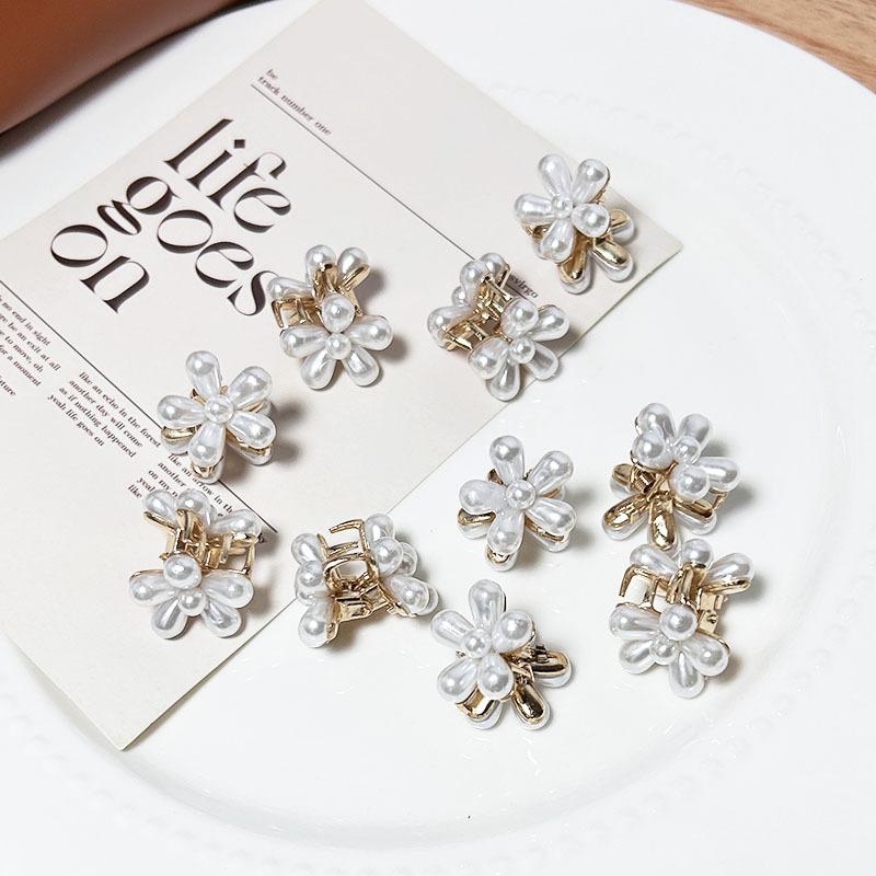 Exquisite Metal Flower Hair Claws Luxury Imitation Pearl Small Hair Clip Crab Hairpin Barrettes For Girls Children Hair Accessories