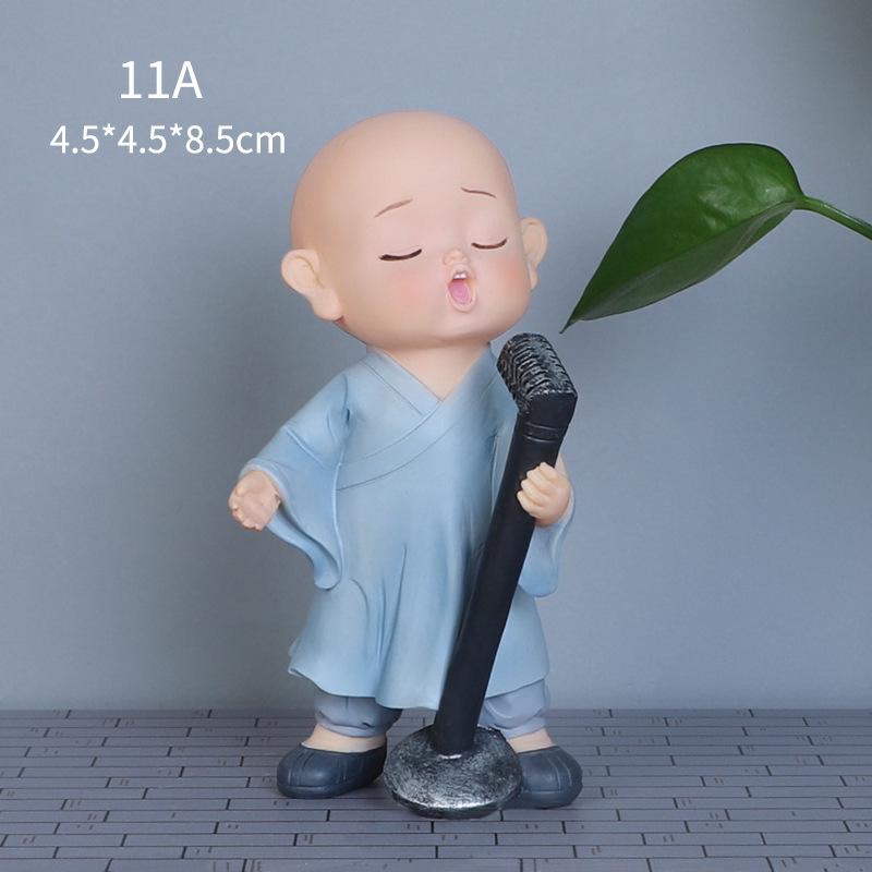 Creative Shaolin Monk Meditation Ornament - Perfect for Home or Car Decor