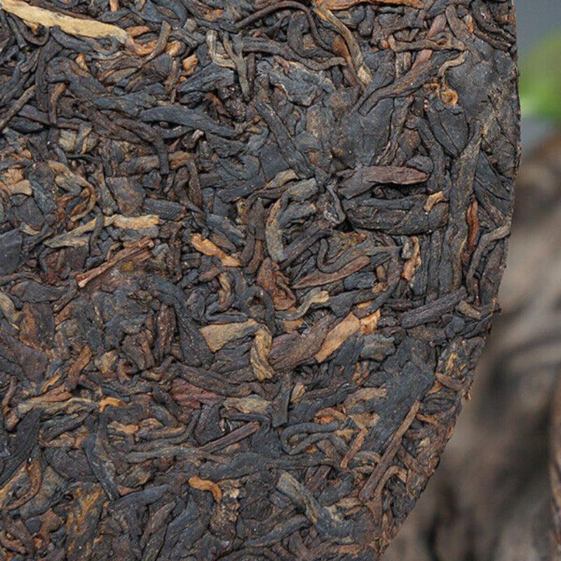 Big Snow Shang Pin Golden Ribbon * Юньнань Сягуань Пуэр, 2017 г., спелый чай Пуэр, 357 г