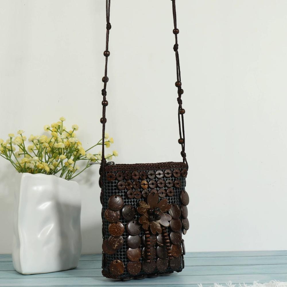 Portable Cloth Ethnic Style Crossbody Bag Retro Coconut Shell Handmade Weave Bag Vintage Handbag Bohemian Shoulder Bag Women