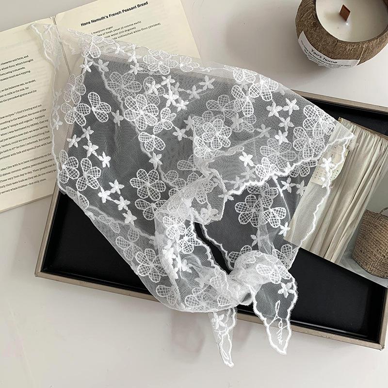 Retro Lace Bandana Headband White Woven Floral Print Hair Scarf Bohemia Triangle Headscarf Hat Sweet Women Hair Accessories