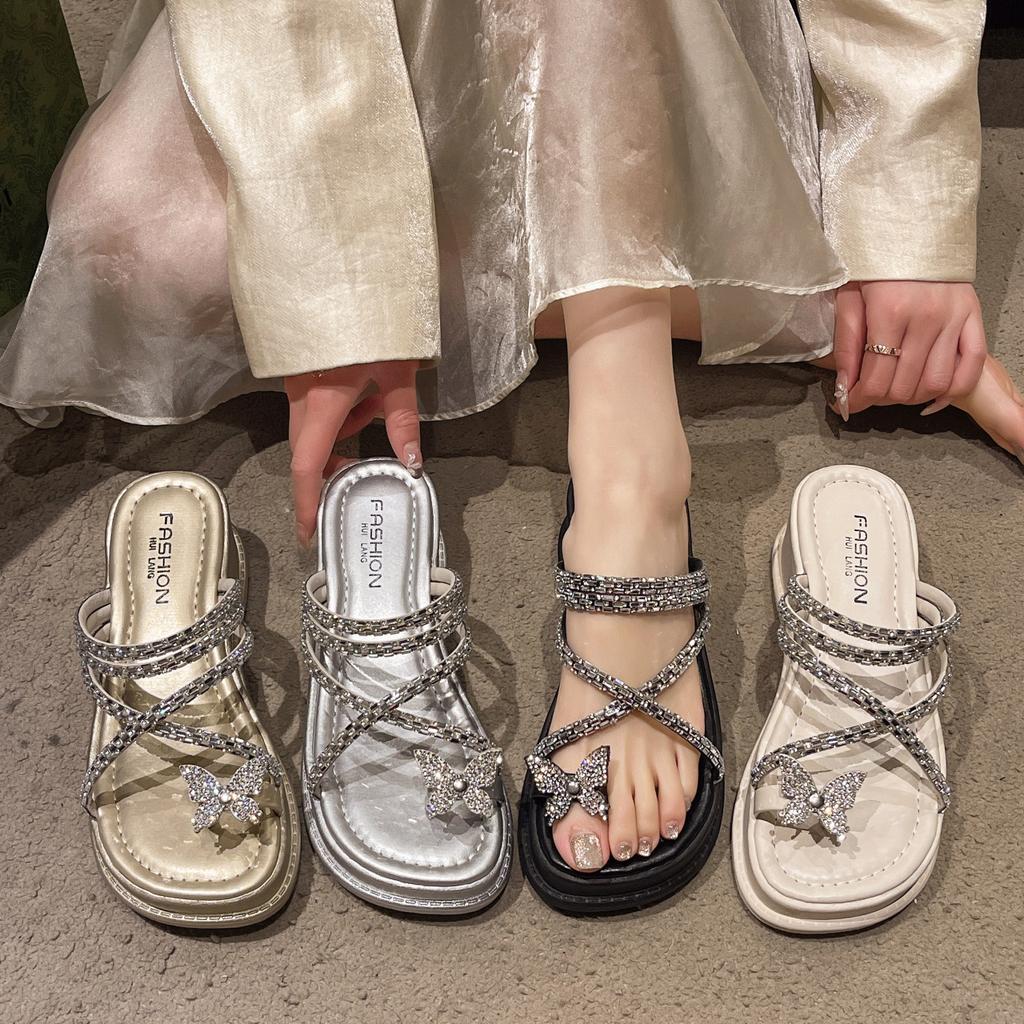 Комплект тапочек на толстой подошве, корейская версия новых классных тапочек на толстой подошве летом 2025 года, женская мода, тапочки с открытым носком для