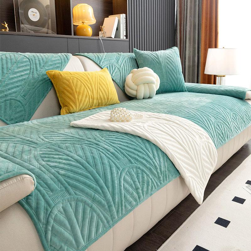 Кремовый ветер, плюшевая подушка для дивана, чехол для дивана в стиле ретро, ​​нескользящая подушка для дивана, осенний и зимний чехол для дивана, простой чехол.