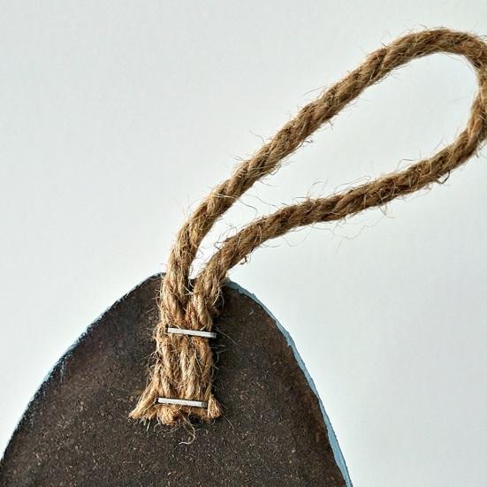 Fish Bone Wall Decoration with Hemp Rope Lanyard Easy to Hang Wall Art Wood Retro Style Pendant for Living Room