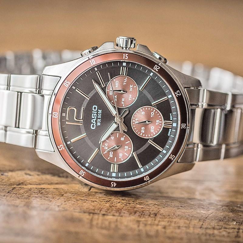 Casio Стандартная серия Серия платьев Стальное сердце Кварцевый механизм Ремешок из нержавеющей стали Мужские часы Черный MTP-1374D-5A