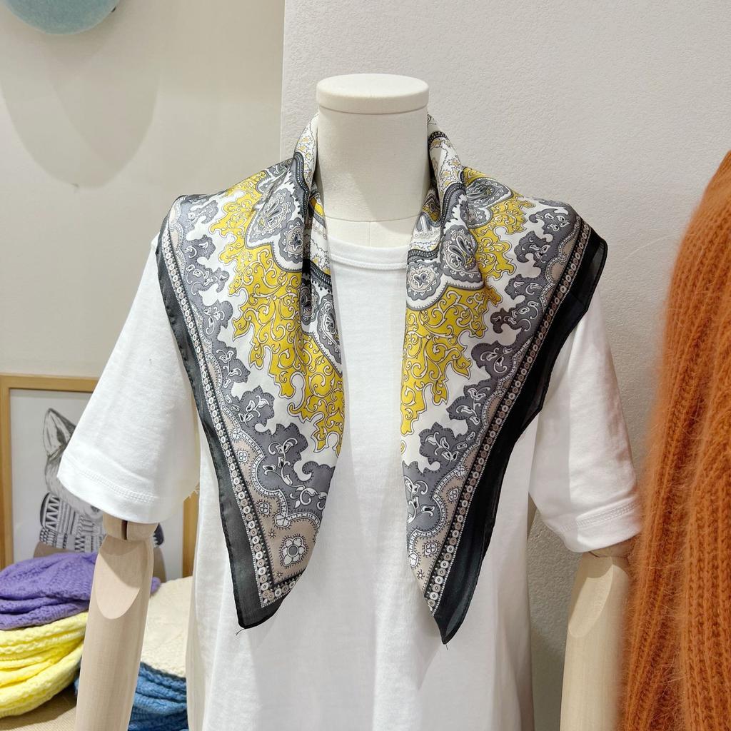 Three-dimensional Letter Printing New Small Square Scarf Accessories Silk Scarf Career Dress Neckerchief Versatile Silk Scarf