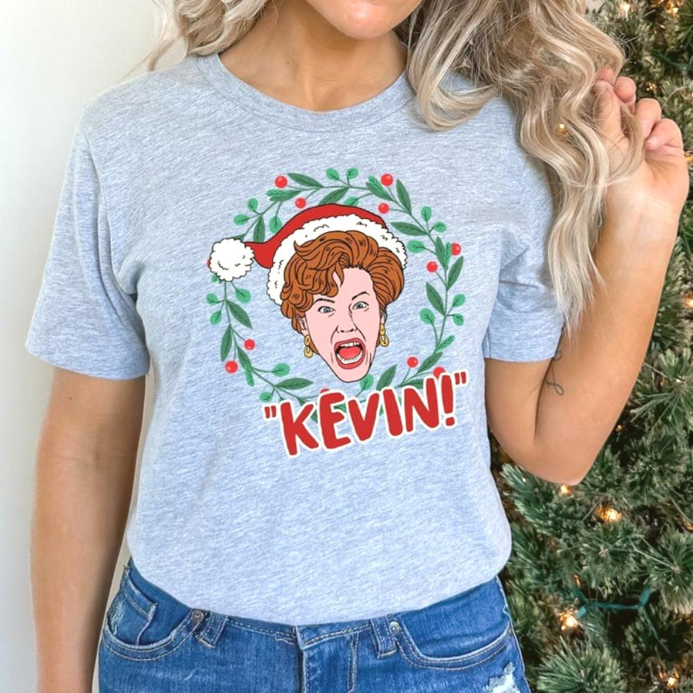 Kevin Home Alone Christmas Vintage TShirt Classic Comedy Movies Home Alone Shirt Women Xmas Festival Tshirt Creative Design Tee