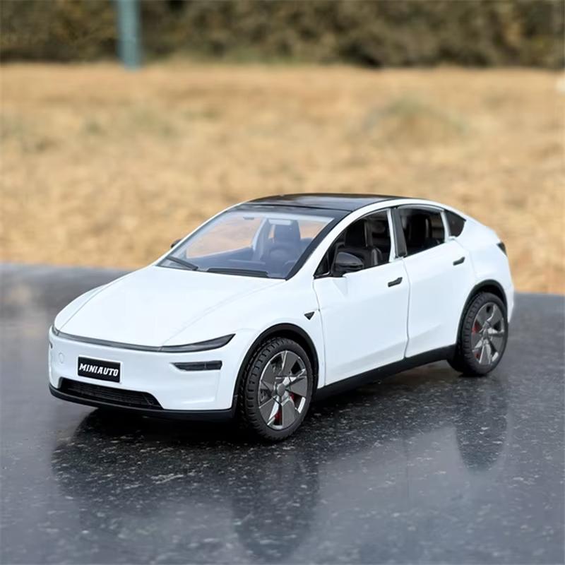 2026 Новый 1:Масштаб 32 Электромобили Tesla Литой Алюминиевый Модель Автомобиля Звук и Свет Подарок Мальчикам Коллекционные Игрушки с Инерционным Механизмом Детские Игрушки