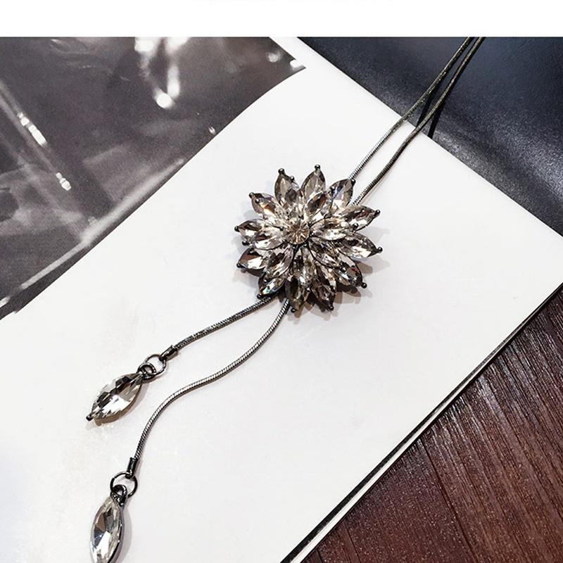 Очарование Кристалл Горный Хрусталь Снежинка Кулон Ожерелье Женщины Ювелирные Изделия Подарки Свитер Цепи