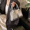 Premium Handbag Women's 2025 New Fashion Versatile Messenger Bag Super Hot Portable Boston Bag Small Square Bag
