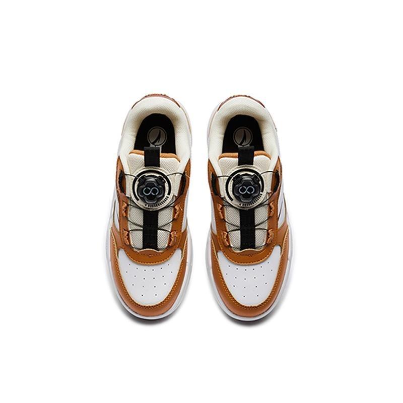 Anta Kids low-top lifestyle skate shoes milk brown/Anta white 332518001U
