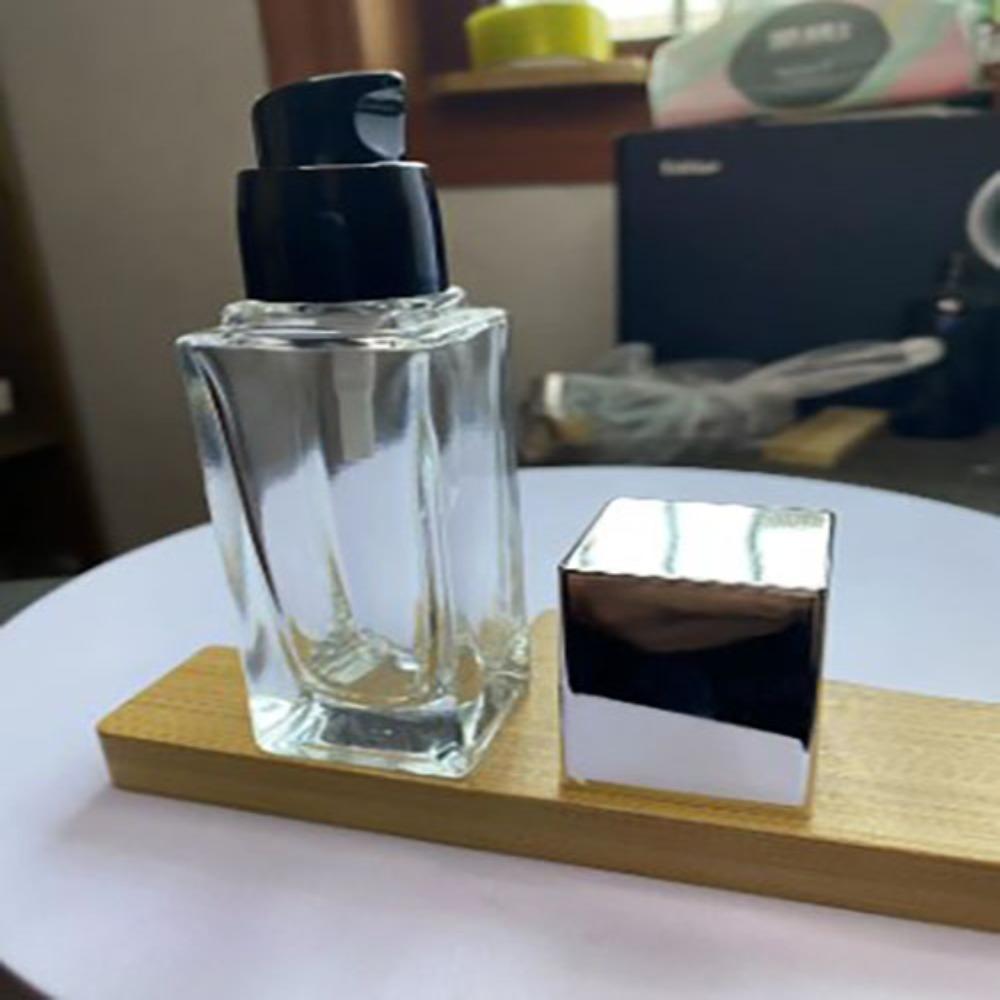 Transparent Split Bottle Glass Square Liquid Foundation Bottle Isolation Cream Packaging Bottle