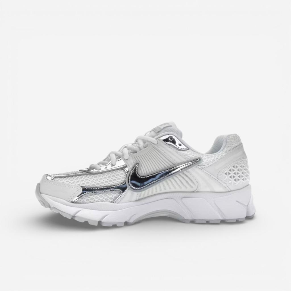 Nike Zoom Vomero 5 Chrome Toe (Women's)