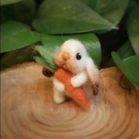 1 шт/2 шт войлочный вислоухий кролик с морковкой мини игольчатый валяный плюшевый кролик ручной работы из войлока животное для пасхального украшения