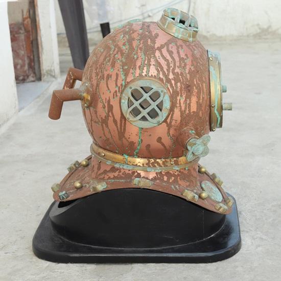 45.72cm Scuba Diving Helmet With Wooden Base Replica Sea Deep Sea Diver Marine