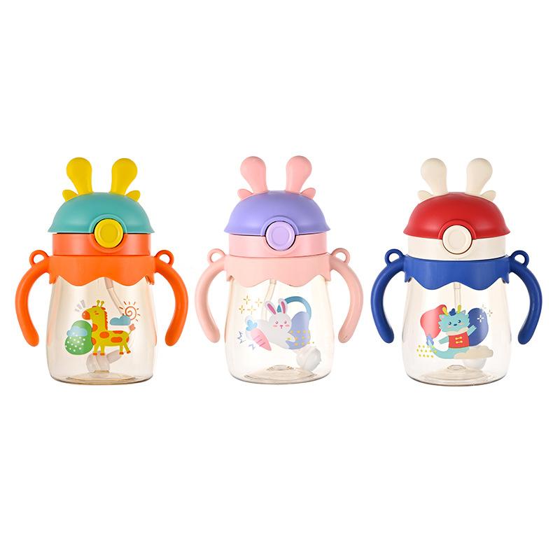 370 мл Мультяшная кружка для детей с трубочкой и ручкой для активного отдыха Легкая для переноски Пластиковый стакан Очаровательная кружка для детского сада