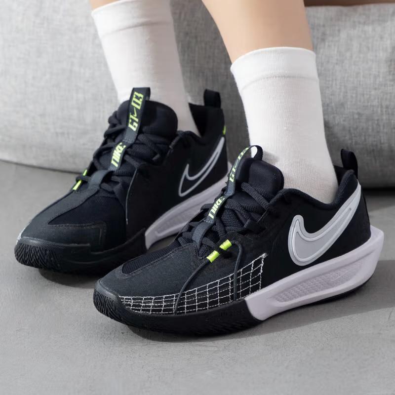Nike Кроссовки детские GT Cut 3 GS черно-белые антрацитовые FD7033-001
