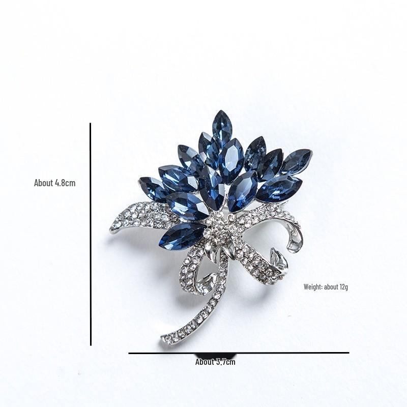 Korean Elegant Pearl Flower Brooch - Versatile, Luxurious Design for Women