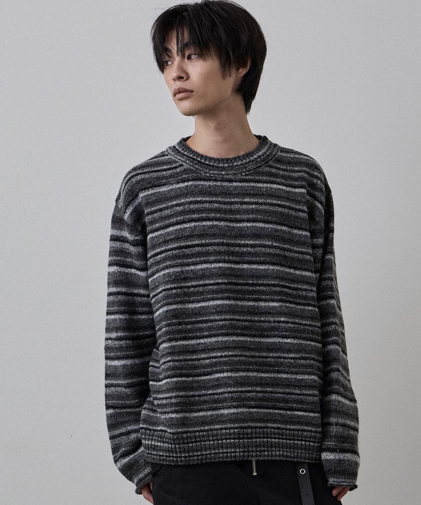 LEARVE Gradient Stacks Maxi Crewneck Knit Charcoal