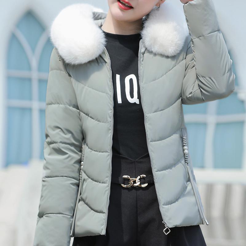 Fashion Winter Short Coats Female Parkas Hooded Faux Fur Collar Lady Jackets Thick Warm Outerwears