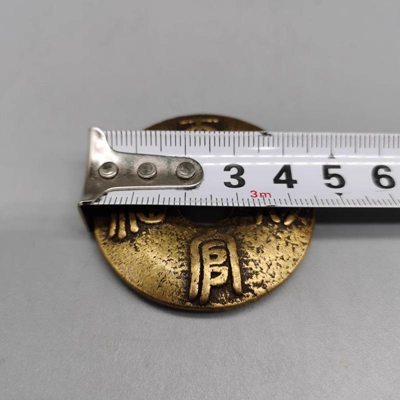 Home Furnishings Gilt Bronze Ancient Coins Dong Collection Gold Cakes Family Decorations