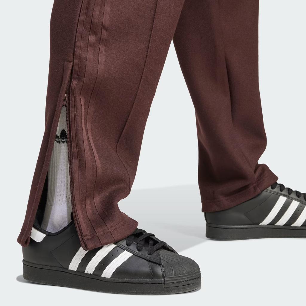 adidas Оригинальные спортивные штаны для бега, модные, удобные, мягкие, универсальные, однотонные, прямые, повседневные, мужские брюки, темно-коричневые, IZ3181