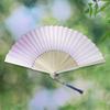 Классический китайский стиль Градиентный складной веер с кисточками для танцевальных вечеринок Ручной веер и для декоративных целей
