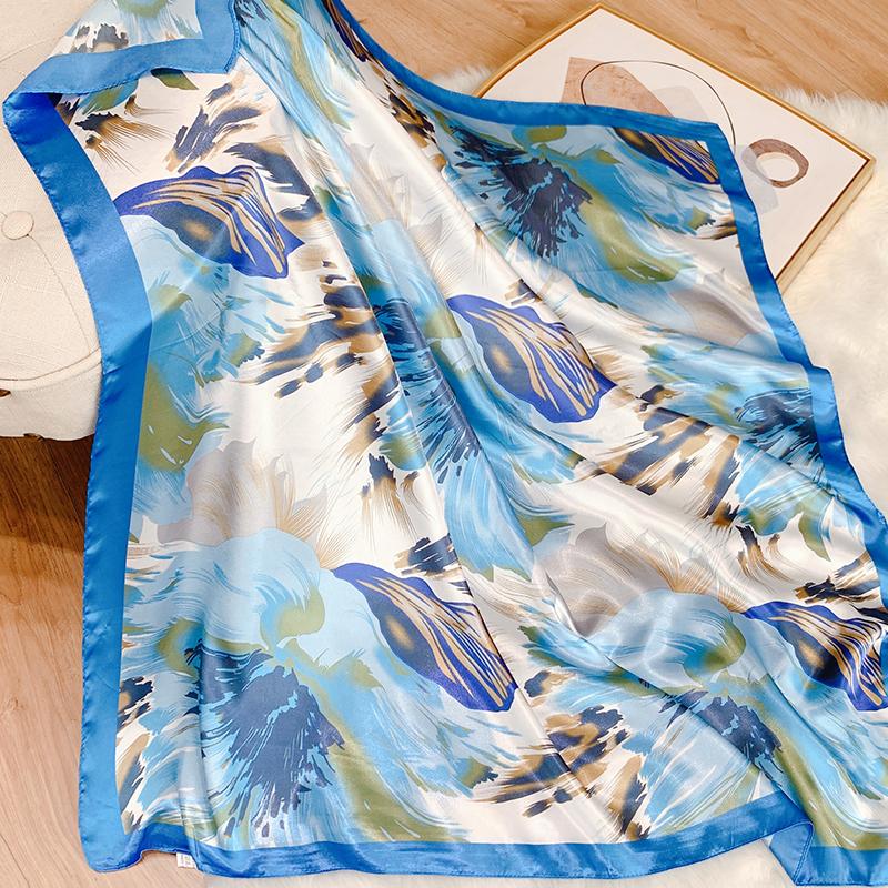 Popular Shawls Europe And America Fashion Bandannas Wild Leopard Print Sunscreen 90X90CM Bandanna Luxury Square Silk Scarves