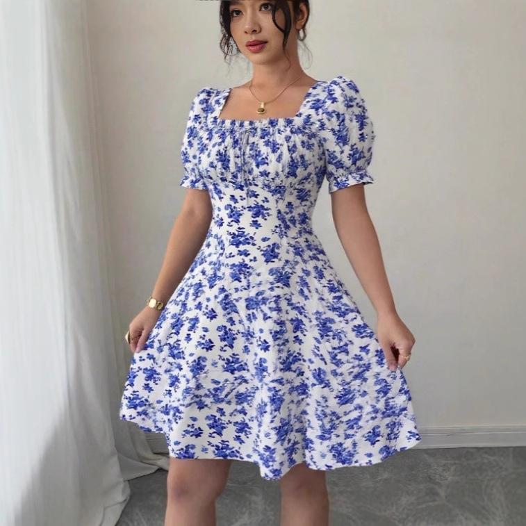 Европейская и американская женская одежда популярное цветочное платье с рукавами-листьями лотоса для пляжного отдыха