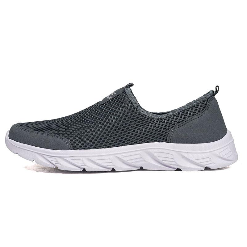 Lightweight Men Casual Shoes Breathable Slip On Male Casual Sneakers Anti-slip Men's Flats Outdoor Walking Shoes Size 39-46