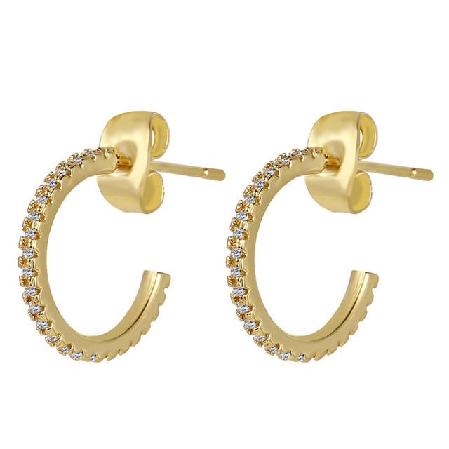 Женские серьги геометрической формы