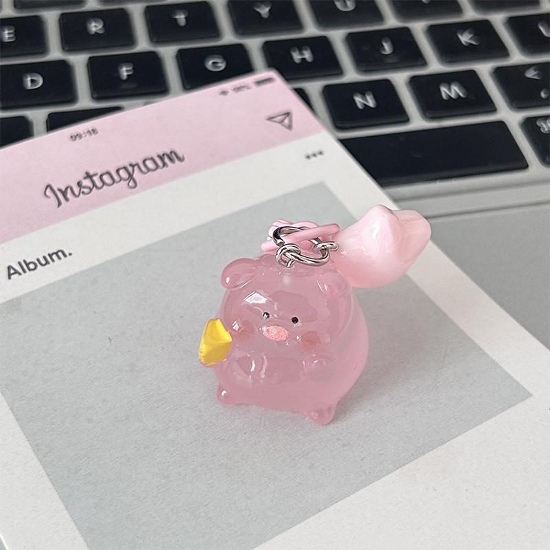 Светящийся брелок из смолы в виде желеобразной свиньи, брелок с пентаграммой для девочек, брелок для рюкзака, подвеска, аксессуары, креативные подарки для пар