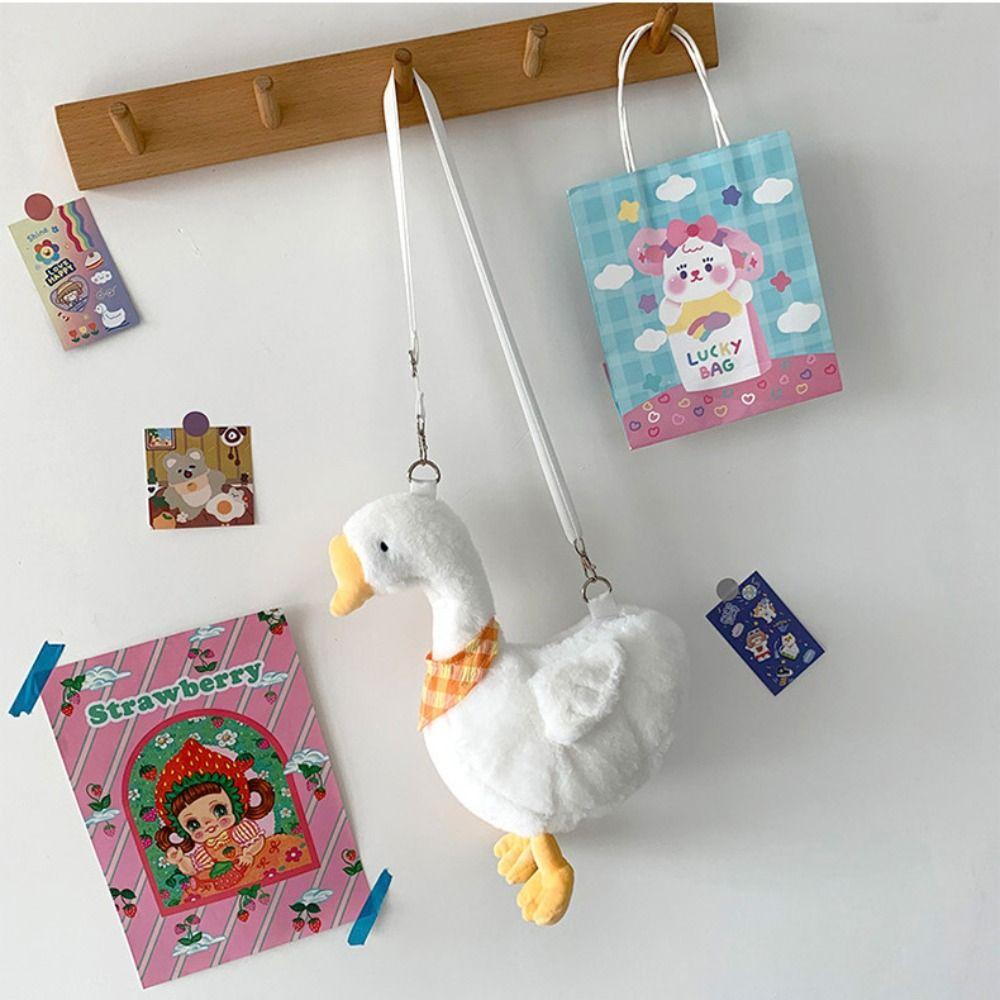 Zipper Big Goose Plush Bag Fluffy Doll Shoulder Bags Portable Cute Duck Crossbody Bag  Travel