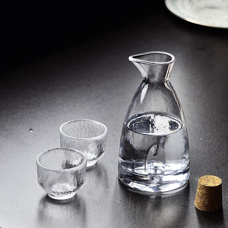 Chixing Hammered Glass Sake Set