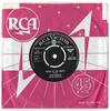 7-дюймовая пластинка ELVIS PRESLEY THE JORDANAIRES Crying In The Chapel RCA1455 RCA Victor 1965 Великобритания Поп Б/у