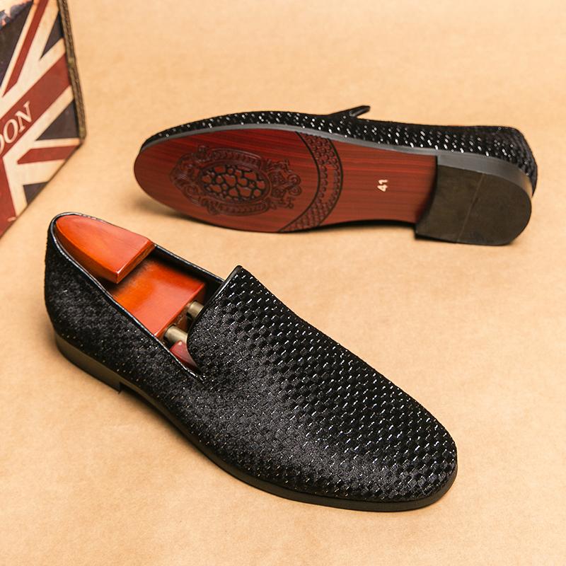 Итальянские кожаные туфли Slip on для мужчин, новый дизайн, мужские мокасины, новая модная повседневная обувь, простые мокасины, удобные мужские туфли для вождения, балетки