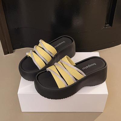 Модные, горячо продаваемые женские летние сандалии на толстом каблуке, уличная обувь из синтетической микрофибры, пляжная обувь, корейский стиль, резиновая подошва, модные