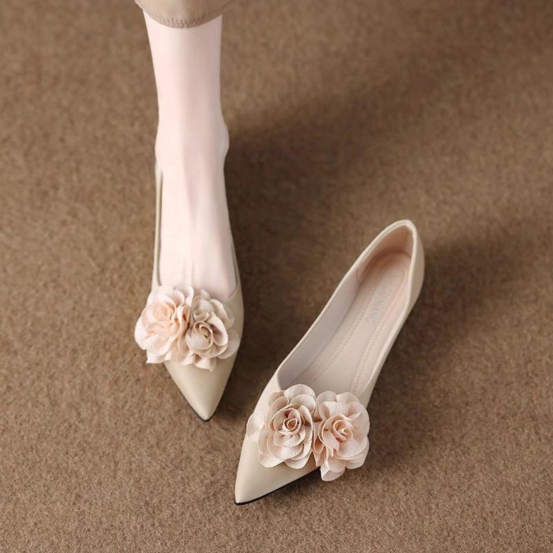 Модная летняя обувь с острым носком и цветами для женщин, слипоны, женские балетки, корейский стиль, высокое качество, модные элегантные туфли для платья, распродажа