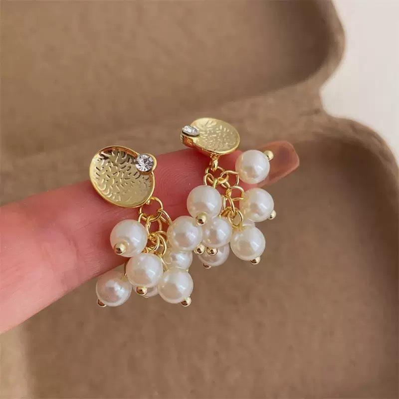 Pearl Tassel Earrings with Silver Needle & Floral Design – Medieval Vintage Style for Women